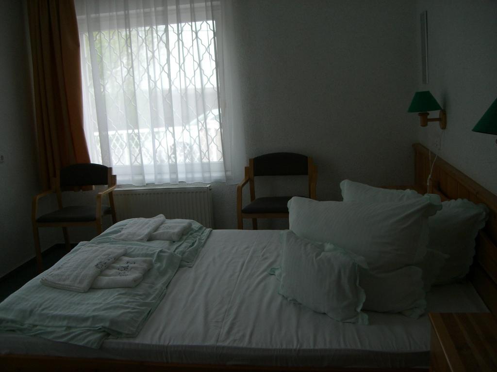 Hotel Napfürdő Vendégház Mezőkövesd Exterior foto